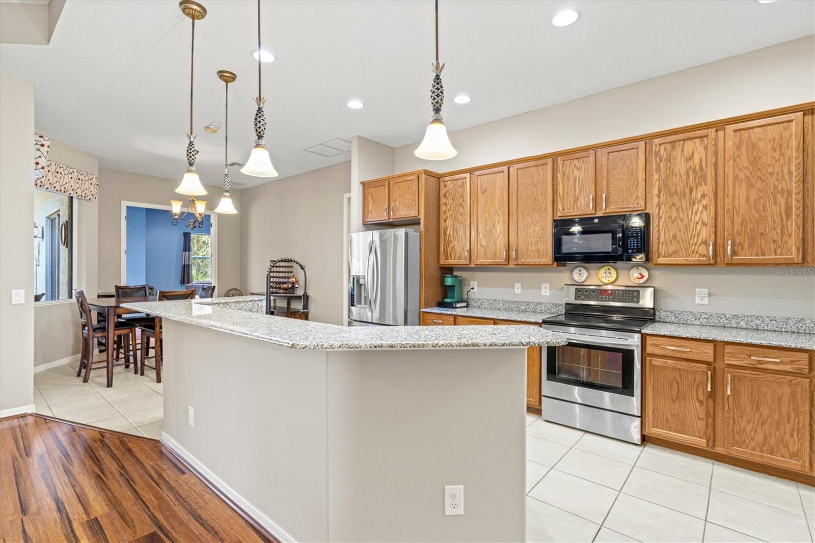 COUNTRY MEADOWS PH I - Residential