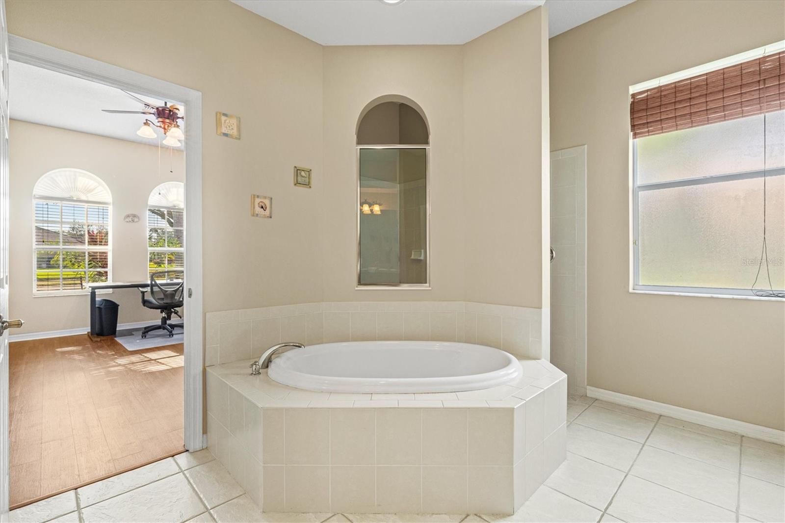 COUNTRY MEADOWS PH I - Residential