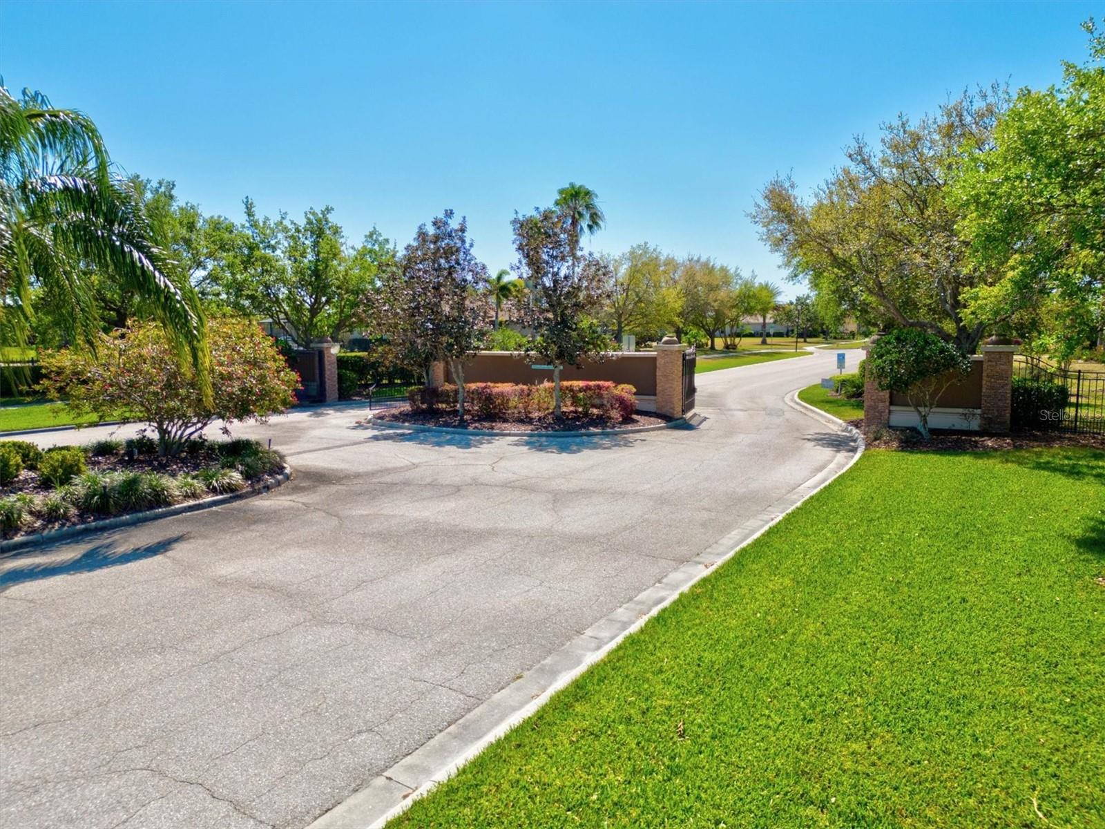 COUNTRY MEADOWS PH I - Residential