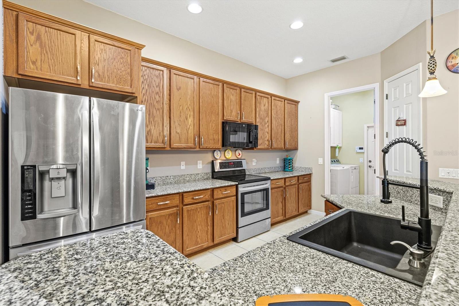 COUNTRY MEADOWS PH I - Residential