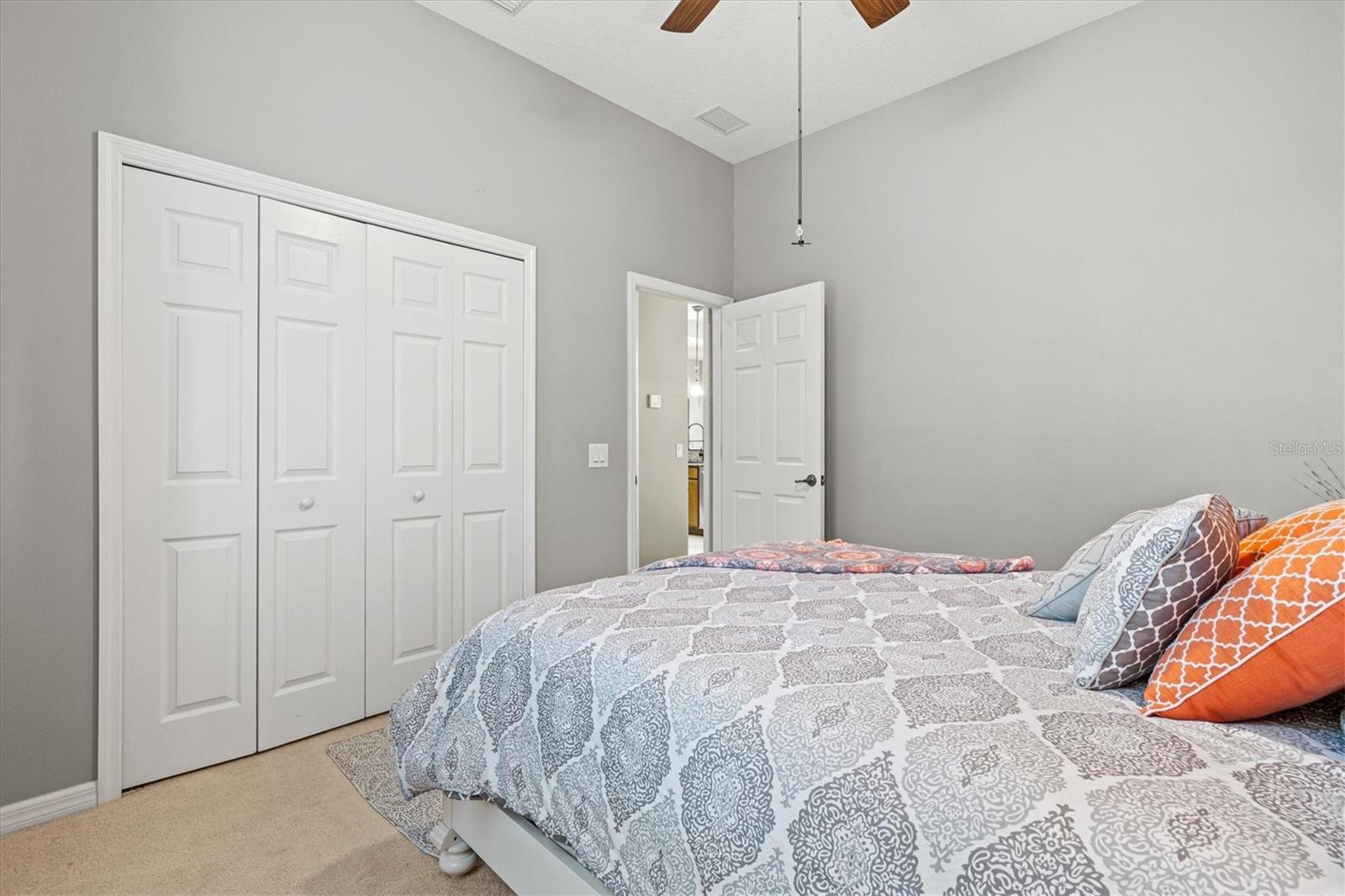 COUNTRY MEADOWS PH I - Residential