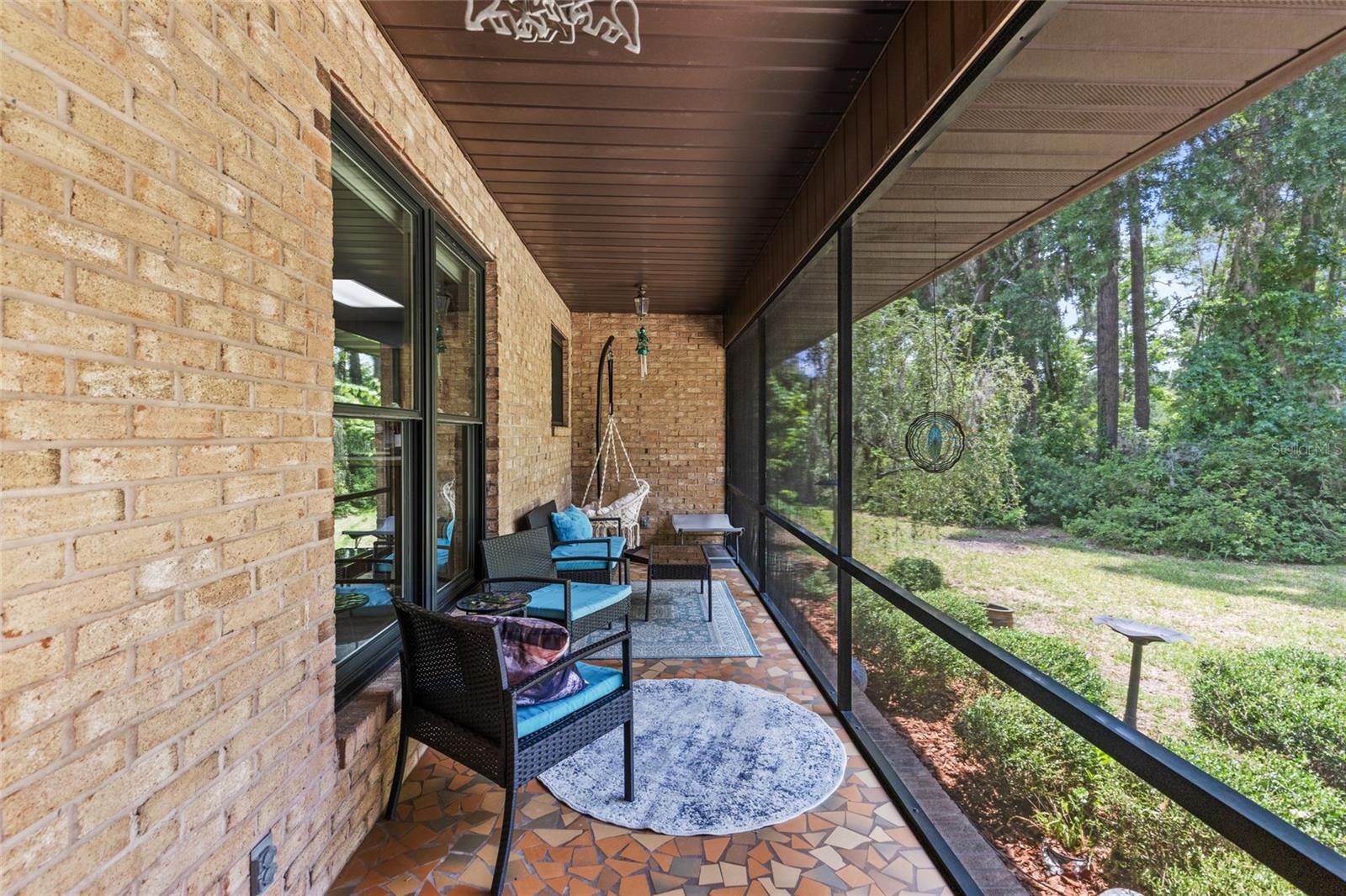 9816 87TH DRIVE