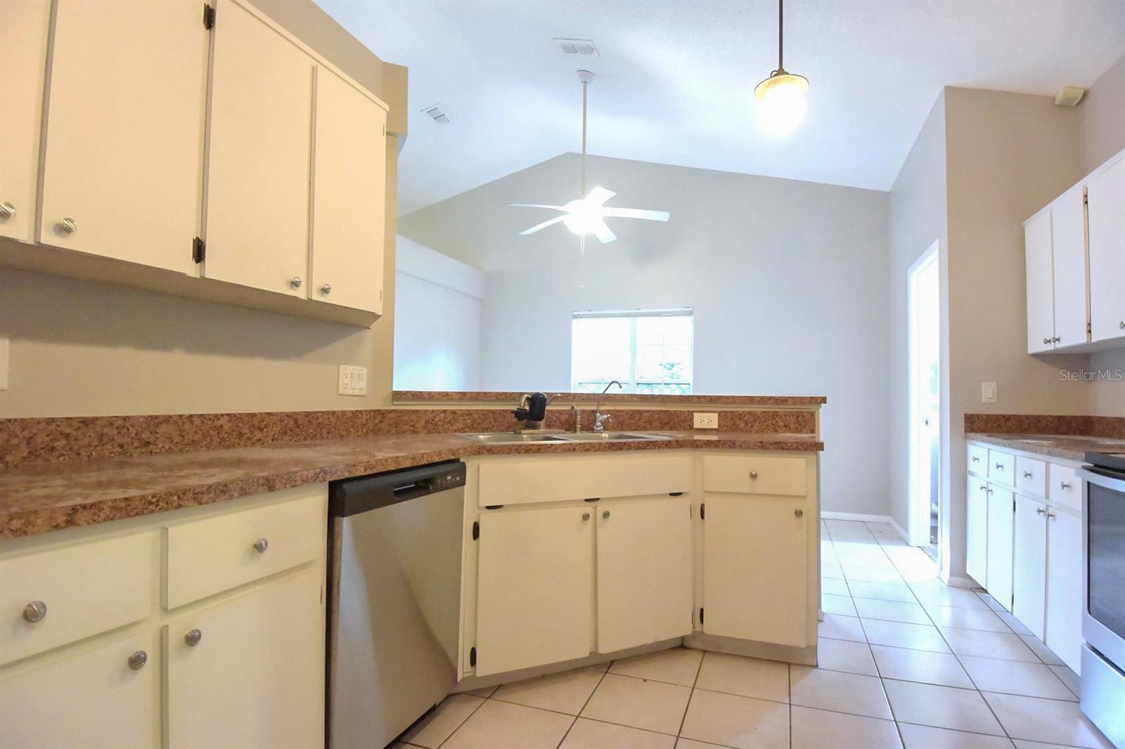 ROLLING OAKS - Residential