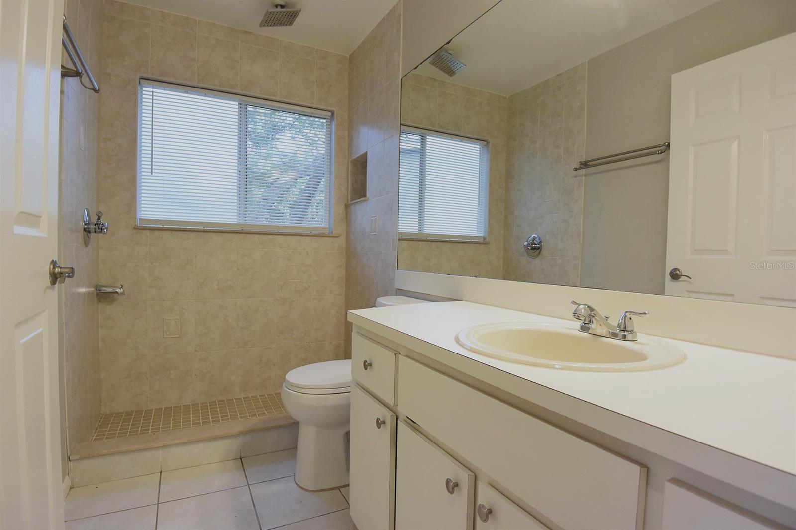 ROLLING OAKS - Residential