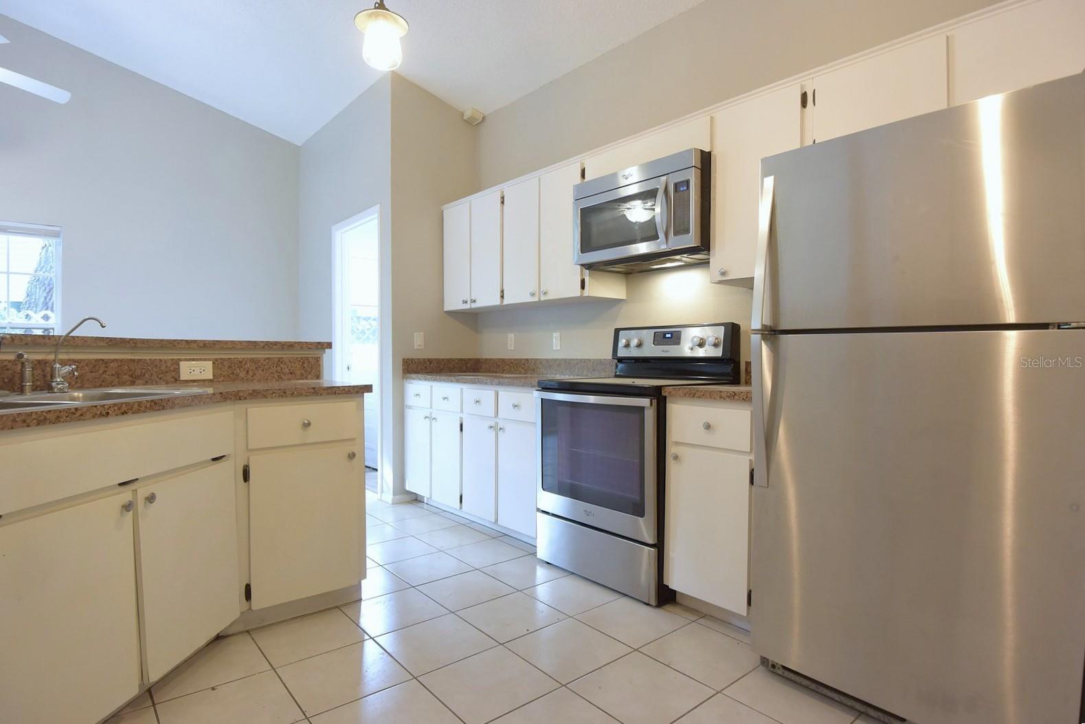 ROLLING OAKS - Residential