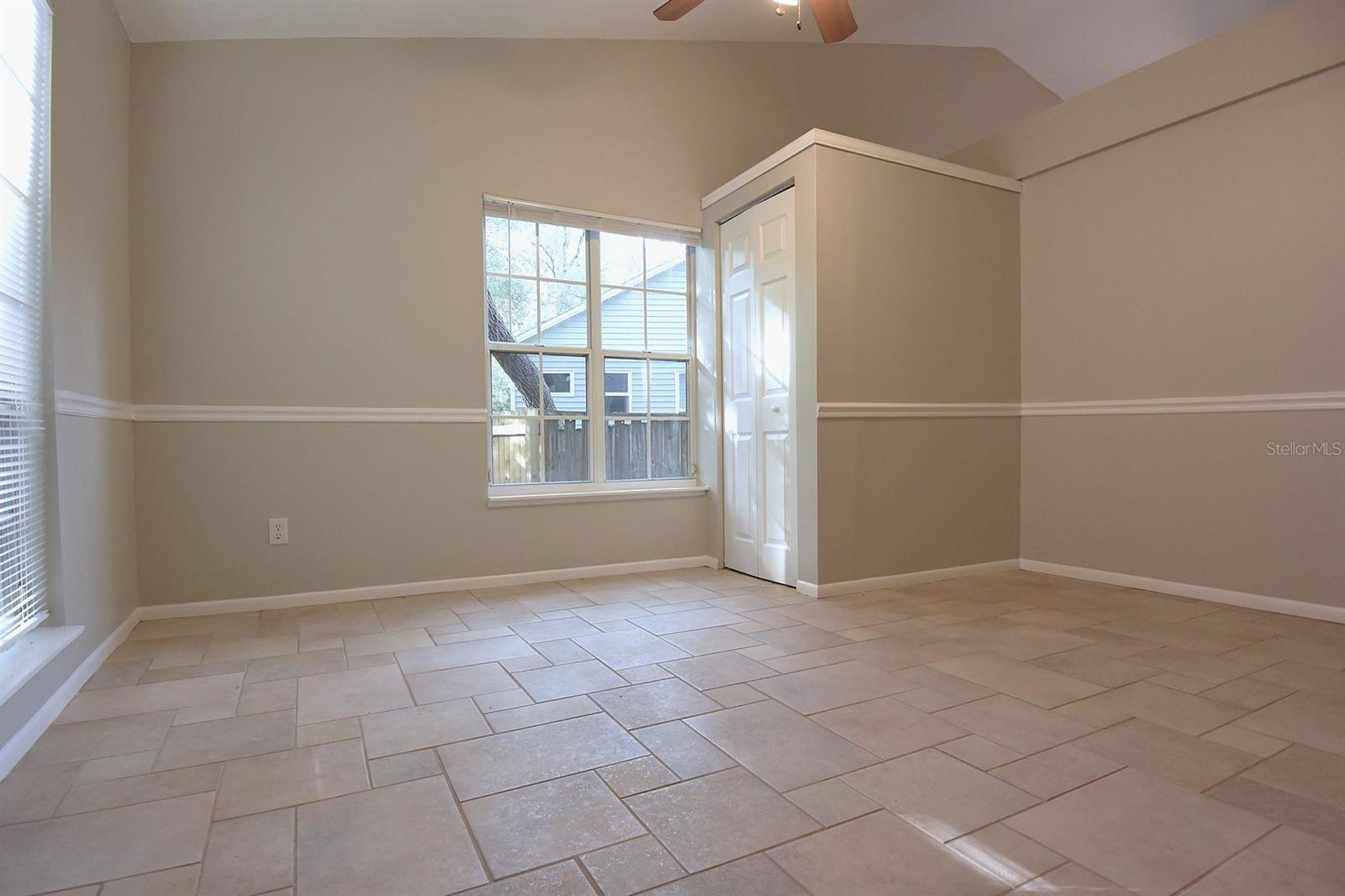 ROLLING OAKS - Residential
