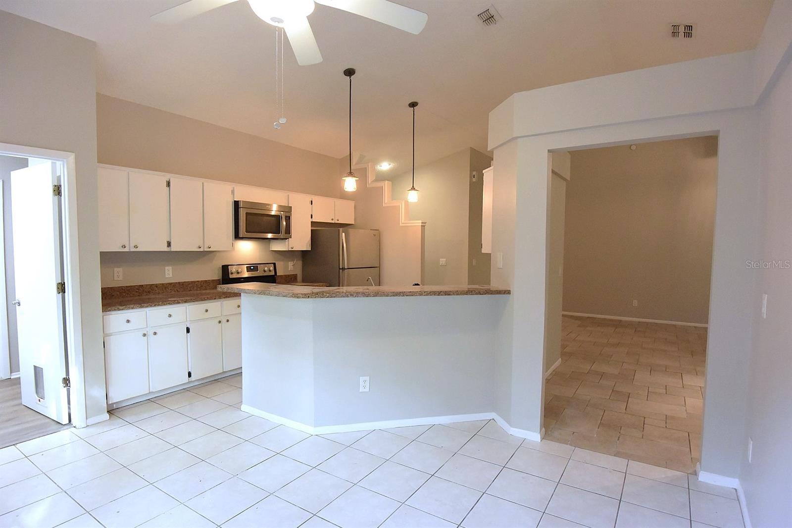 ROLLING OAKS - Residential
