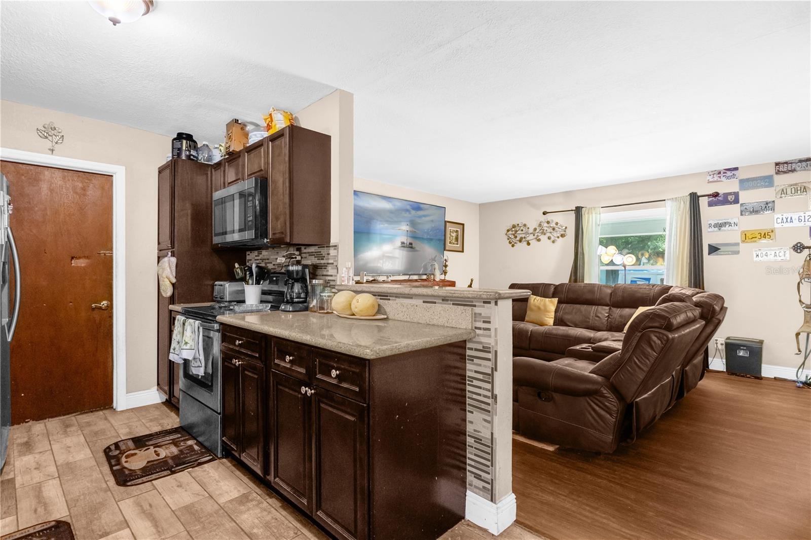 260 3RD STREET