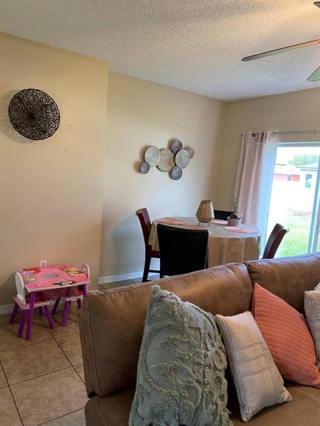 Photo of 611 Linnet Court, Kissimmee, FL 34759 (MLS # S5147281)