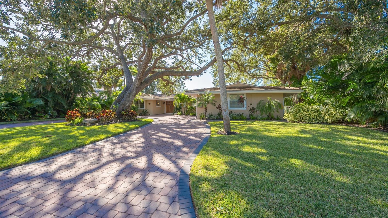 SIESTAS BAYSIDE WATERSIDE WEST - Residential