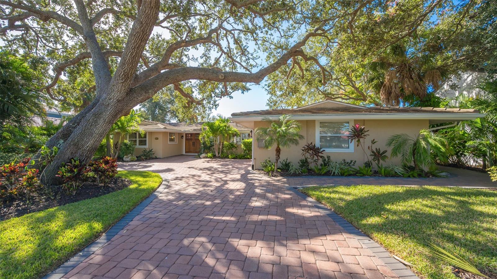 SIESTAS BAYSIDE WATERSIDE WEST - Residential