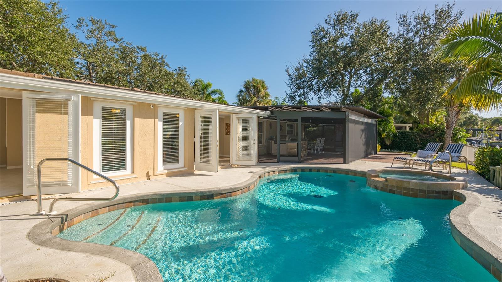 SIESTAS BAYSIDE WATERSIDE WEST - Residential