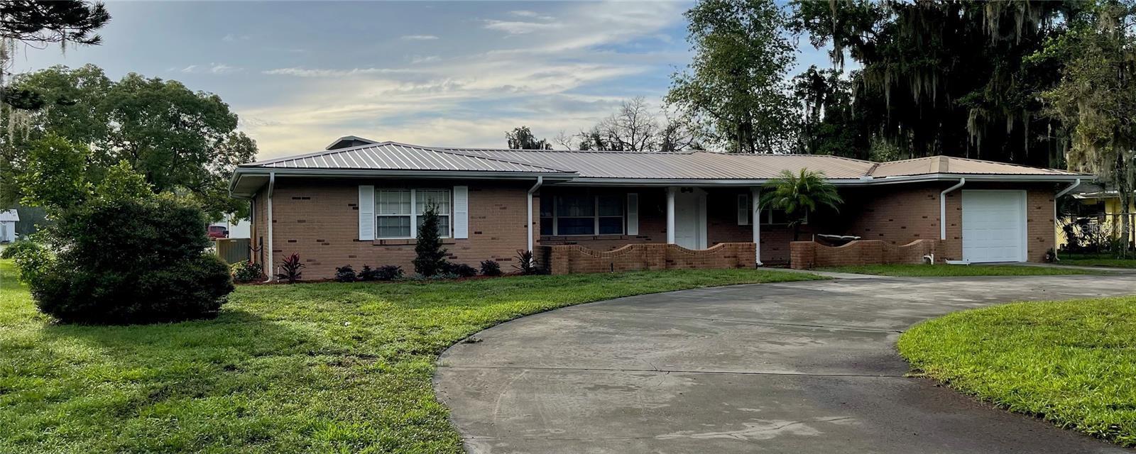 SEMINOLE LAKE ESTATES - Residential Income