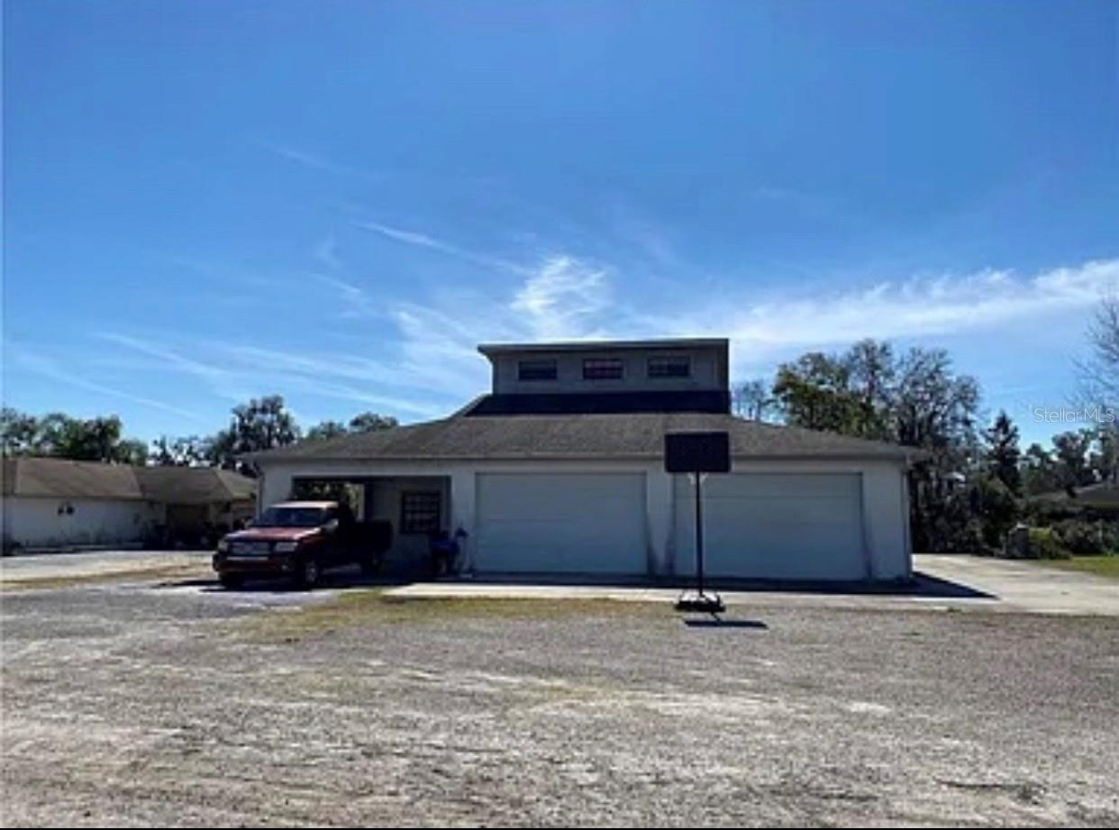 SEMINOLE LAKE ESTATES - Residential Income