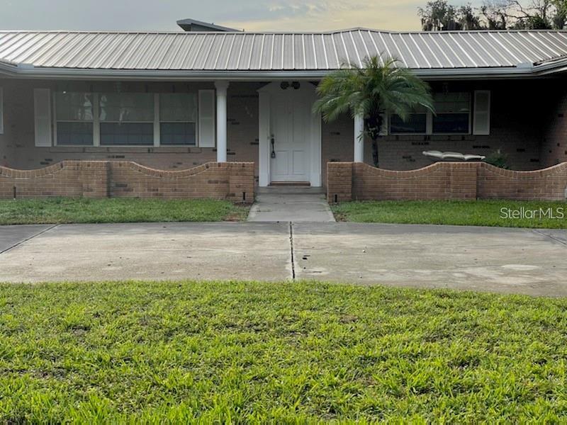 SEMINOLE LAKE ESTATES - Residential Income