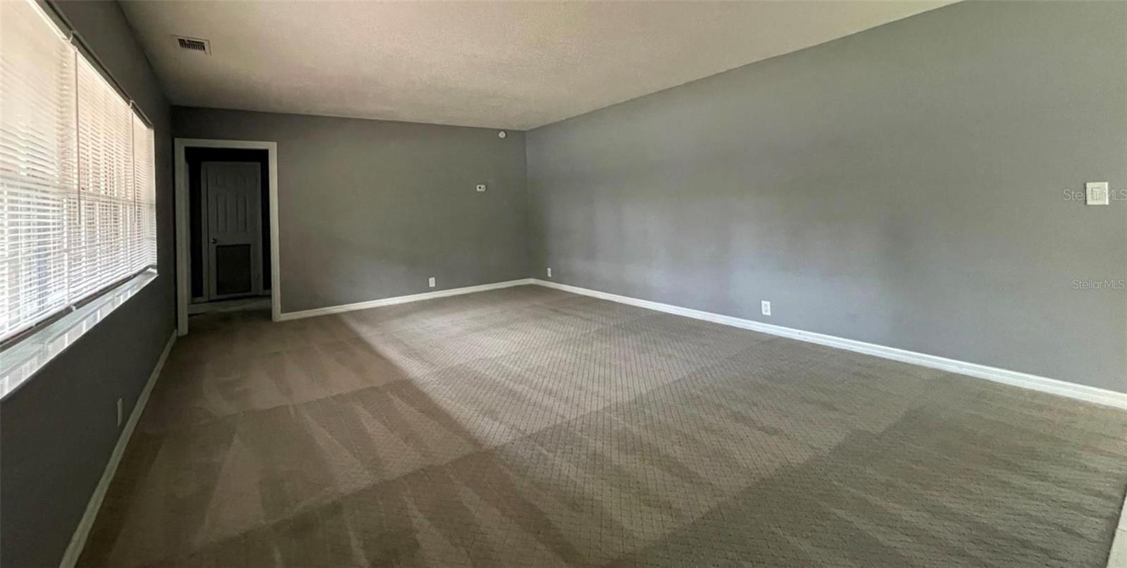 SEMINOLE LAKE ESTATES - Residential Income