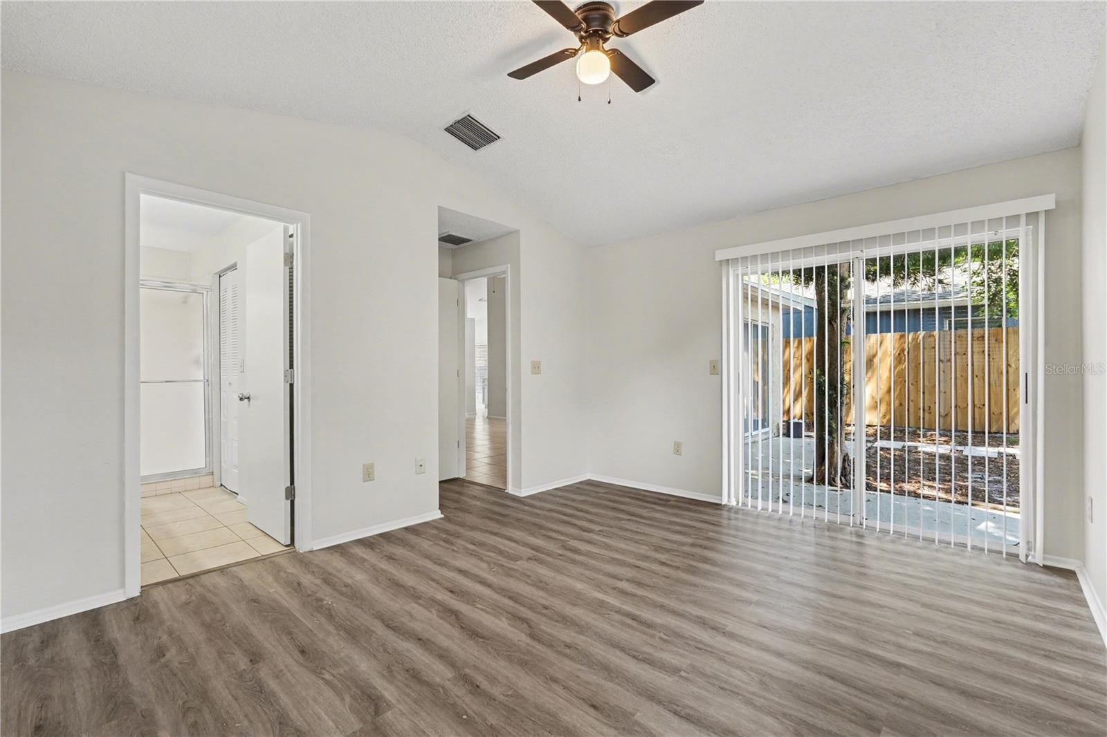 13618 LARAWAY DRIVE