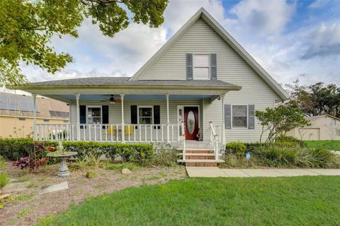 A home in MULBERRY