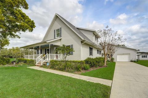 A home in MULBERRY