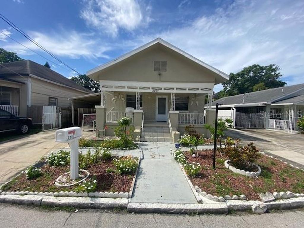 Photo of Tampa, FL 33605 (MLS # TB8431975)