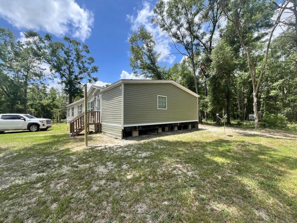 Photo of 21619 41st Drive, Lake City, FL 32024 (MLS # O6427130)