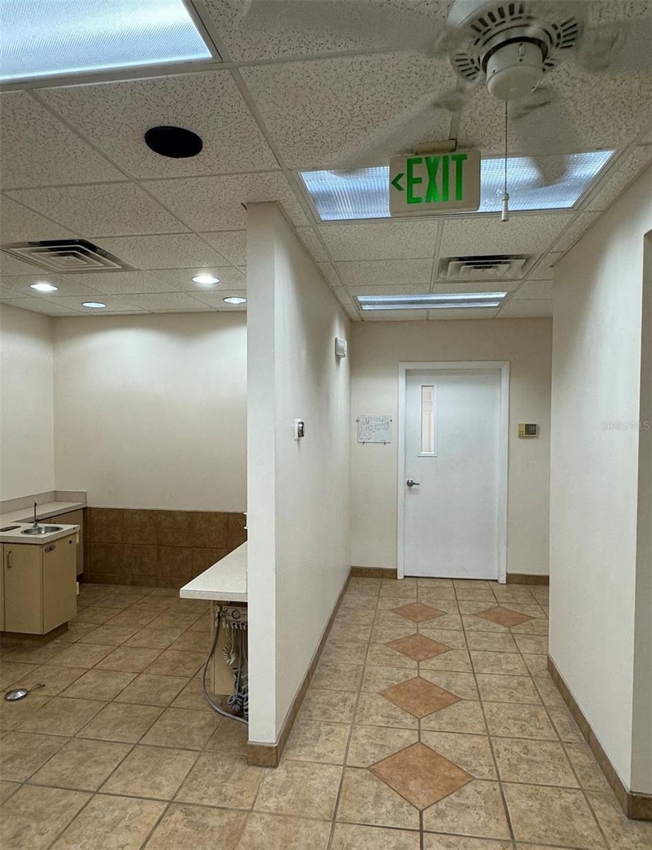 PINE GROVE PROFESSIONAL CENTER - Commercial Sale