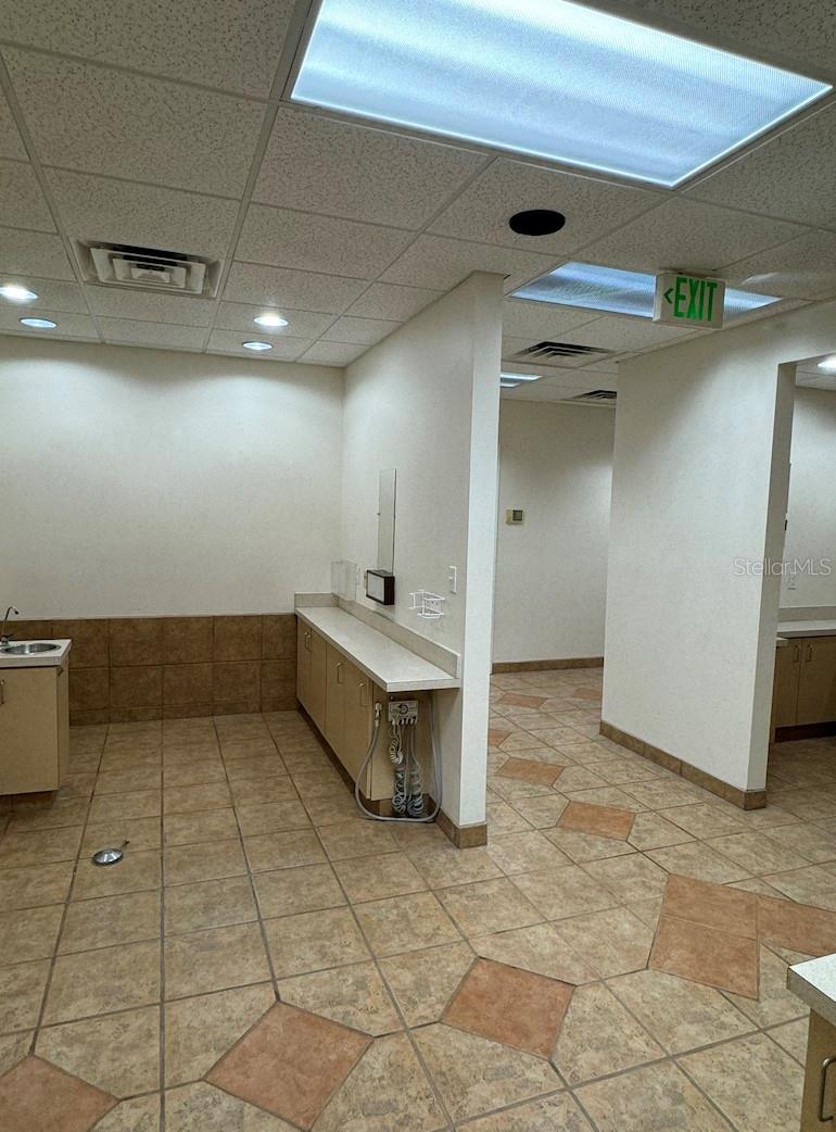 PINE GROVE PROFESSIONAL CENTER - Commercial Sale