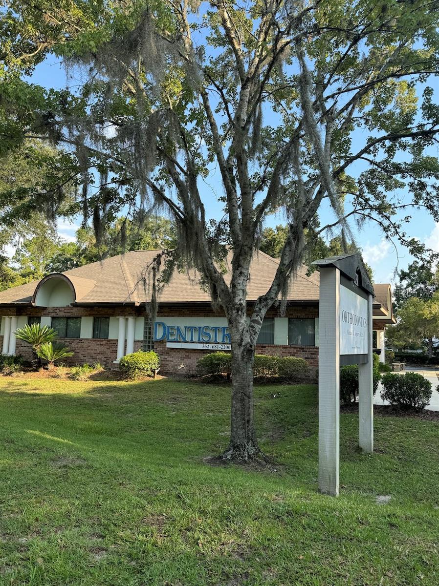 PINE GROVE PROFESSIONAL CENTER - Commercial Sale