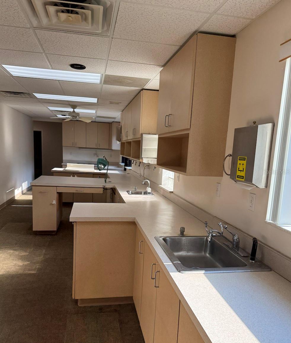 PINE GROVE PROFESSIONAL CENTER - Commercial Sale