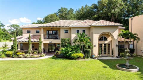 Photo of 1033 Oxford Street, Longwood, FL 32750 (MLS # O6353456)