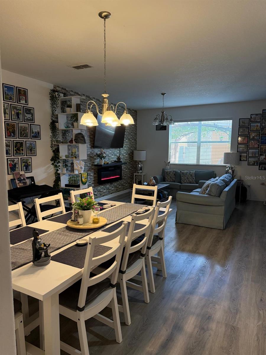 SIGNATURE LAKES PH 02 A B H I J - Residential