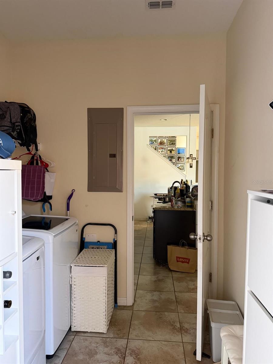 SIGNATURE LAKES PH 02 A B H I J - Residential