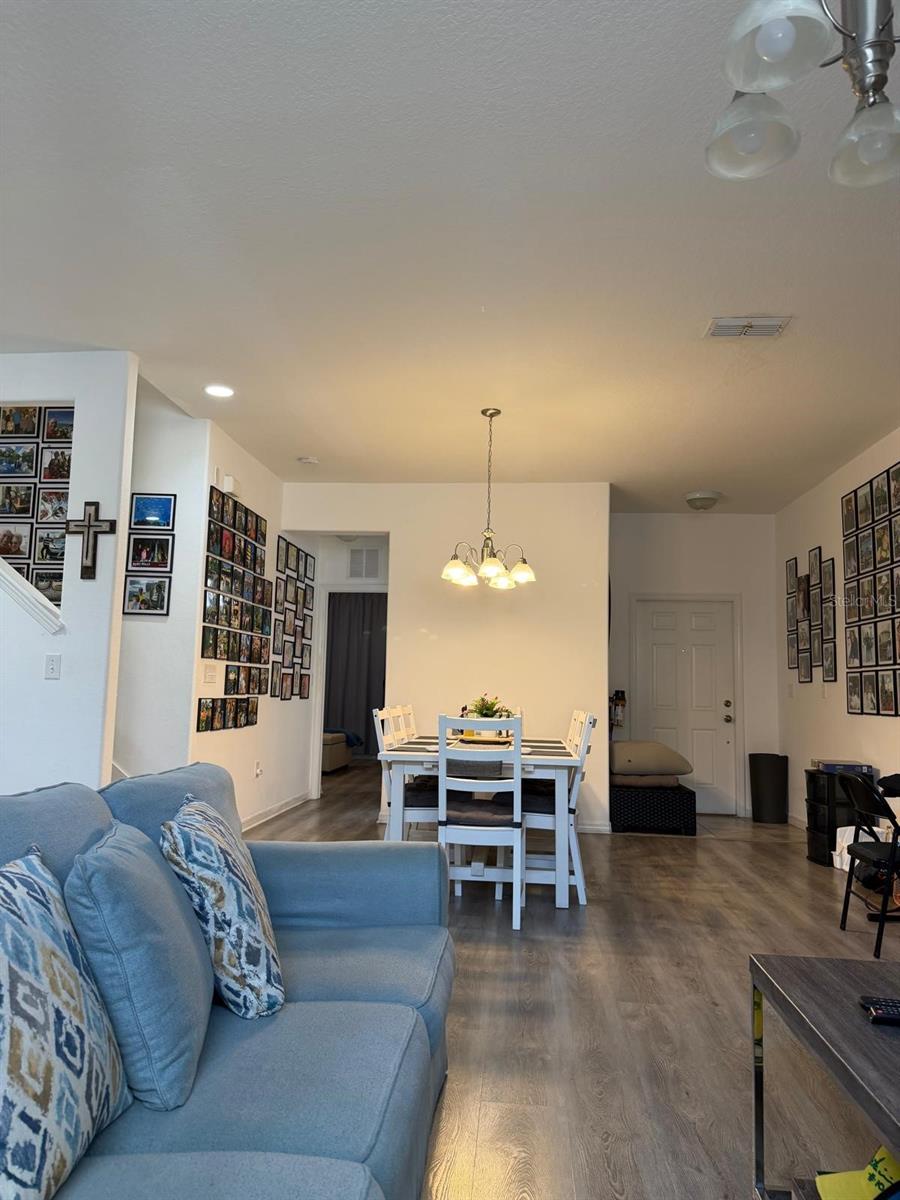 SIGNATURE LAKES PH 02 A B H I J - Residential