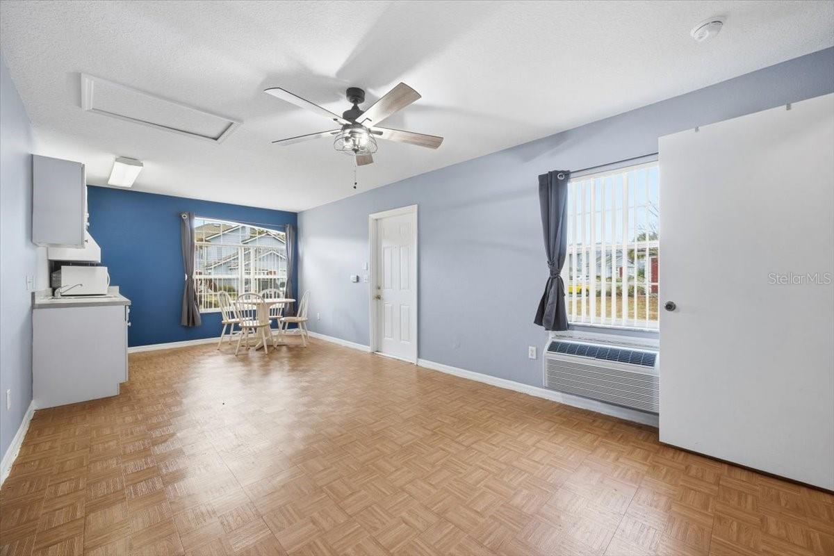 ISLAND CLUB WEST PH 02 - Residential