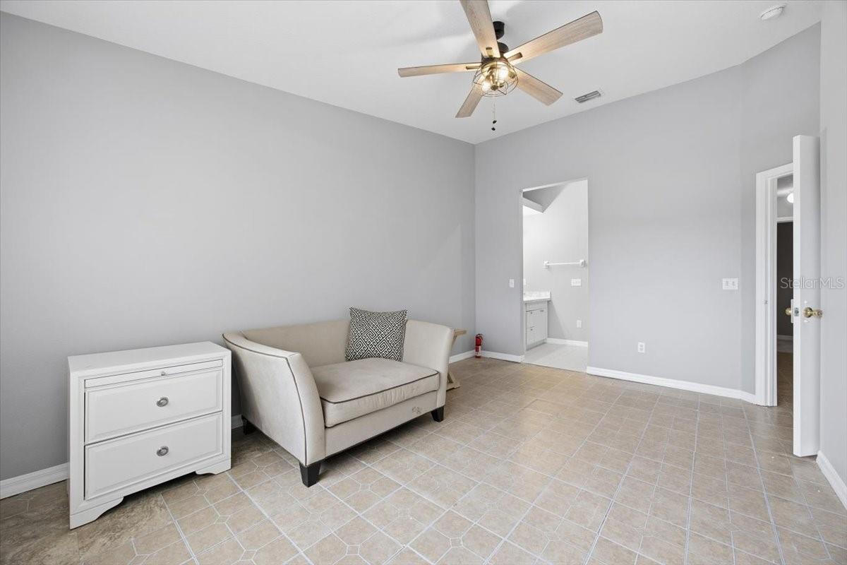 ISLAND CLUB WEST PH 02 - Residential