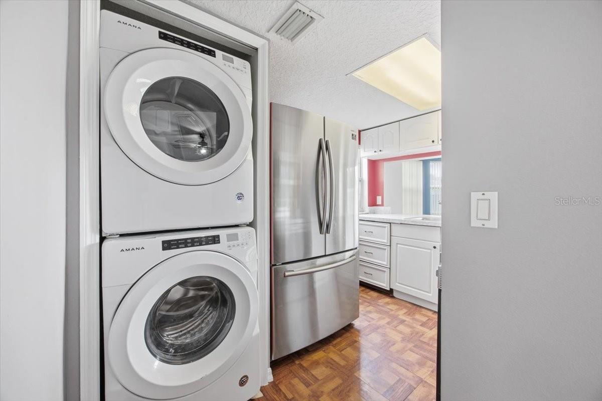 ISLAND CLUB WEST PH 02 - Residential