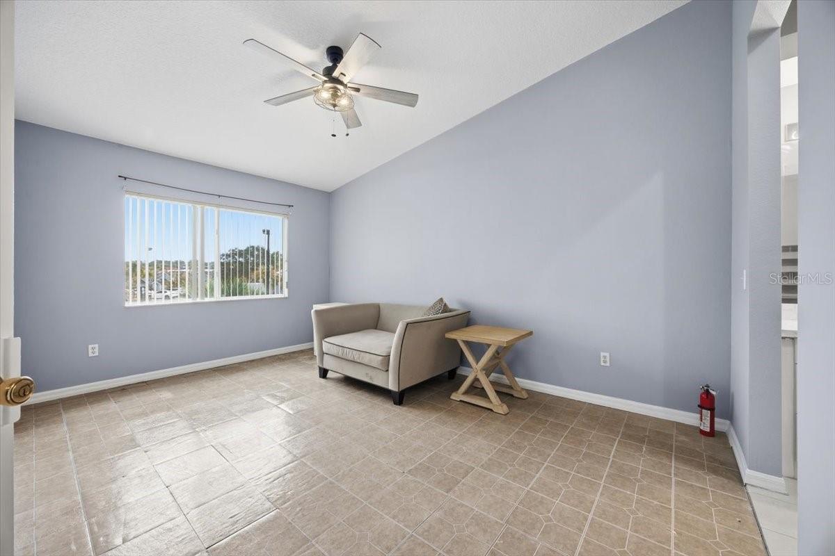 ISLAND CLUB WEST PH 02 - Residential