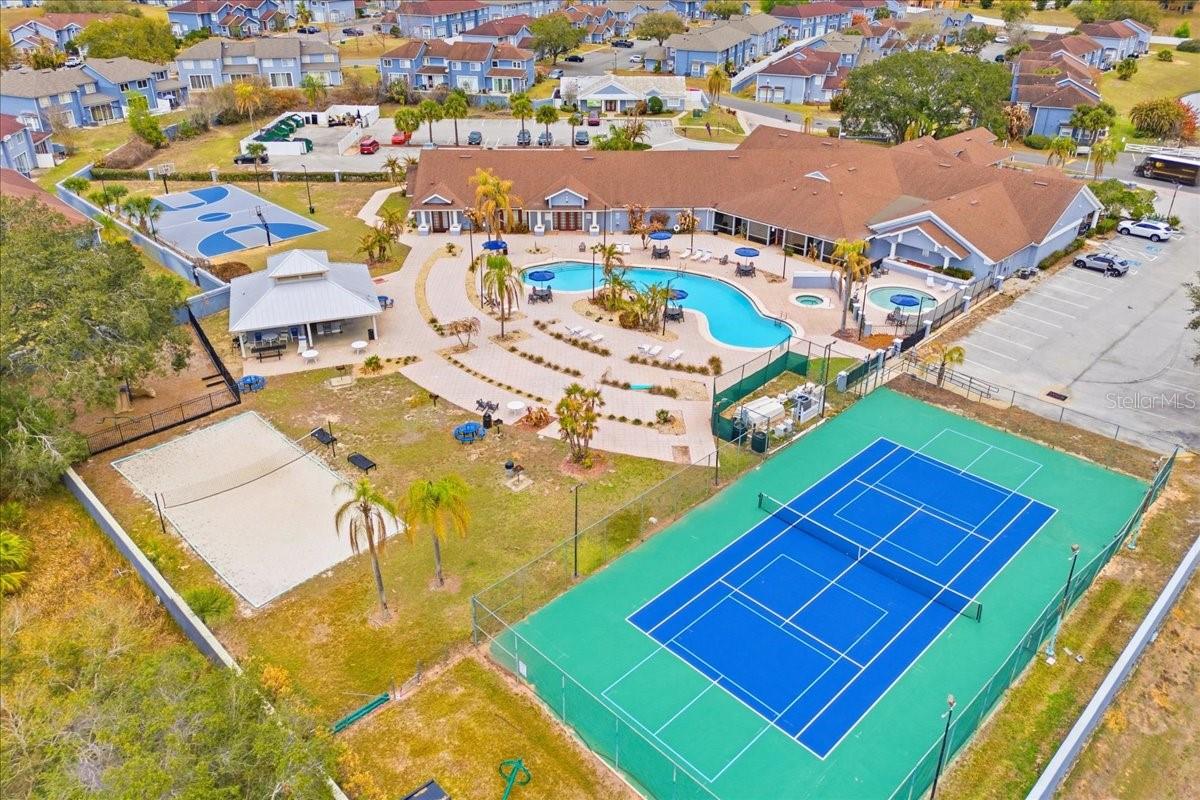 ISLAND CLUB WEST PH 02 - Residential