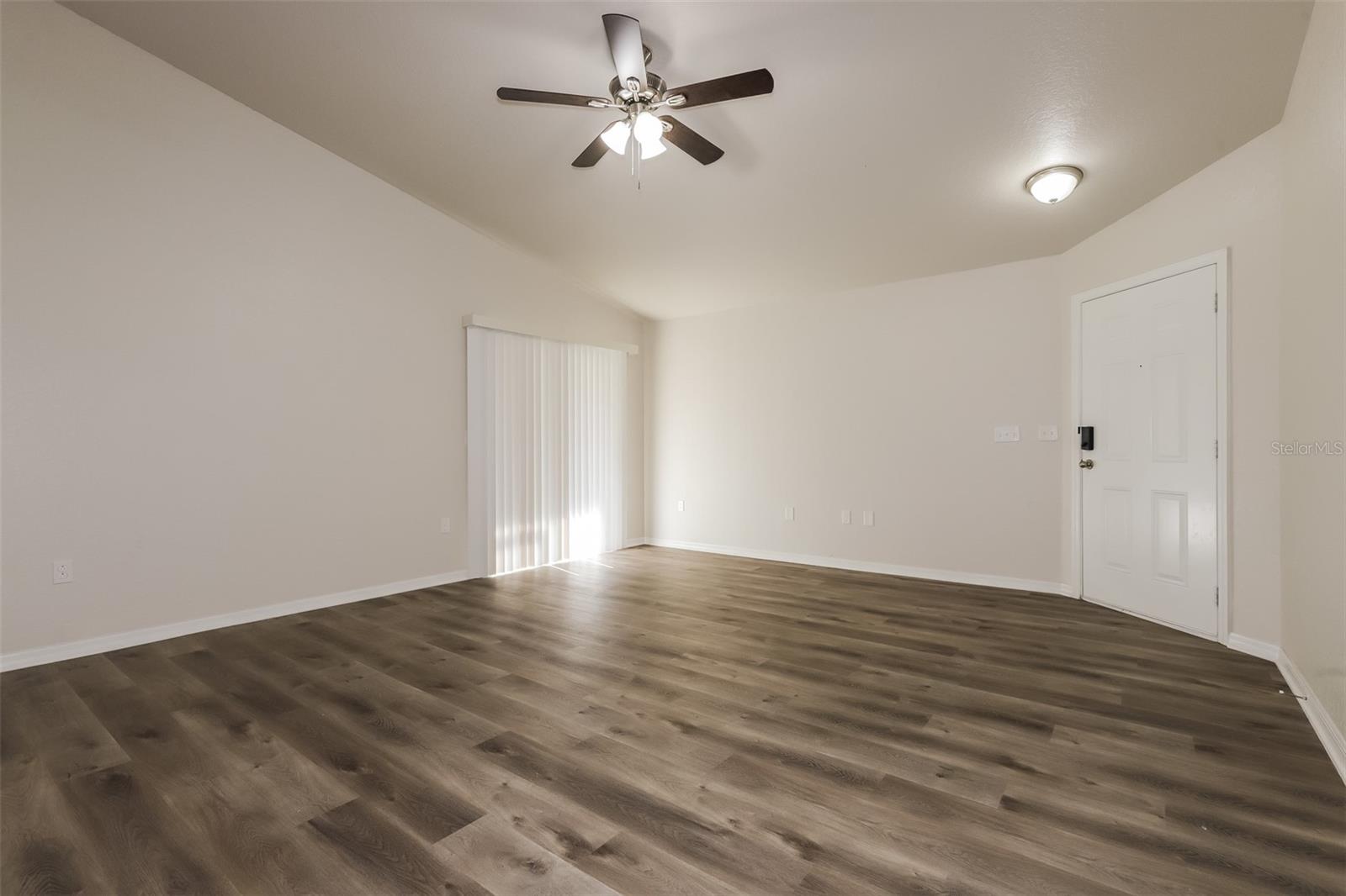 BELMONT PARK - Residential Lease