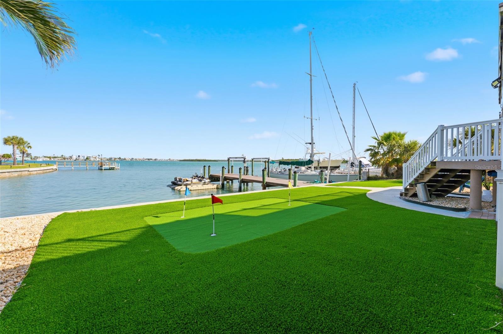 CAPRI LIGHTHOUSE CONDO - Residential