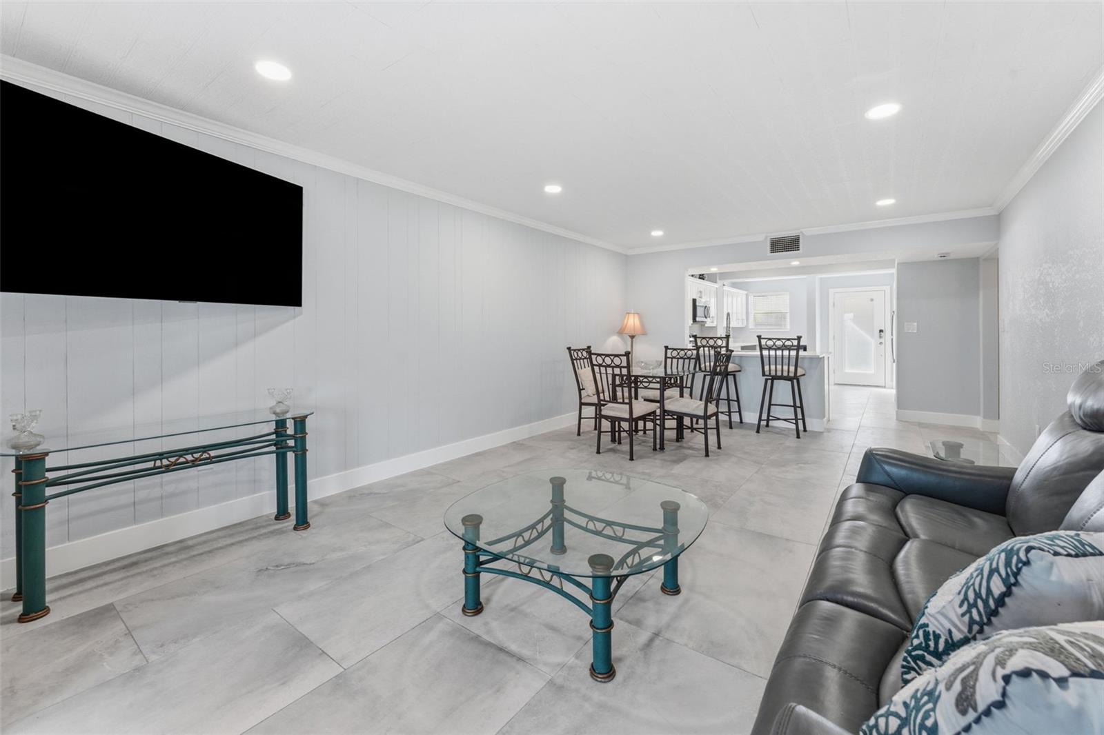 CAPRI LIGHTHOUSE CONDO - Residential