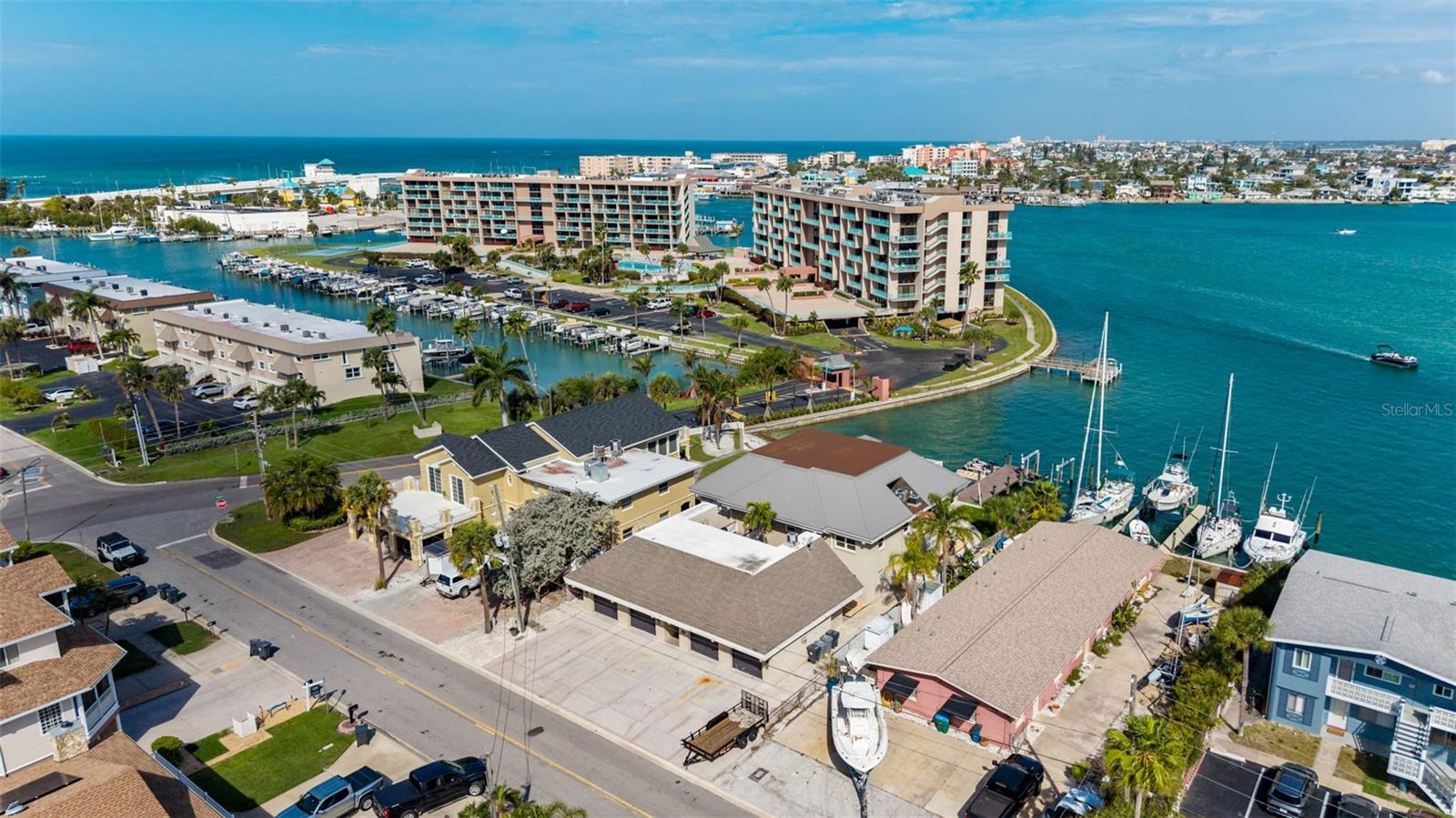 CAPRI LIGHTHOUSE CONDO - Residential