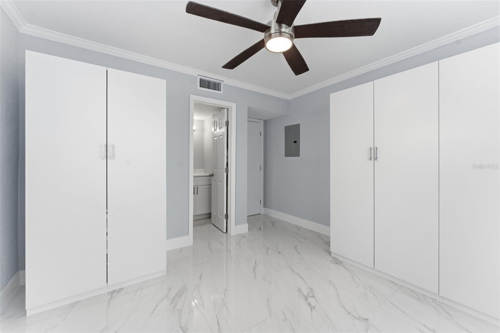 CAPRI LIGHTHOUSE CONDO - Residential