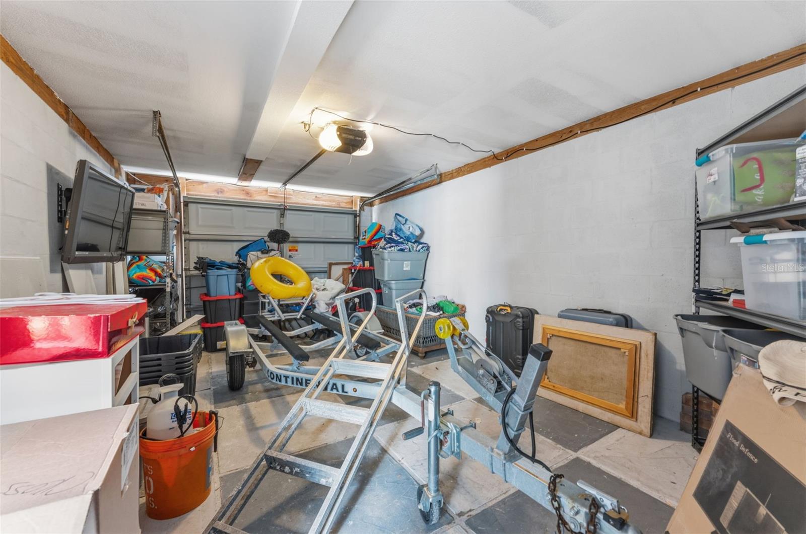 CAPRI LIGHTHOUSE CONDO - Residential