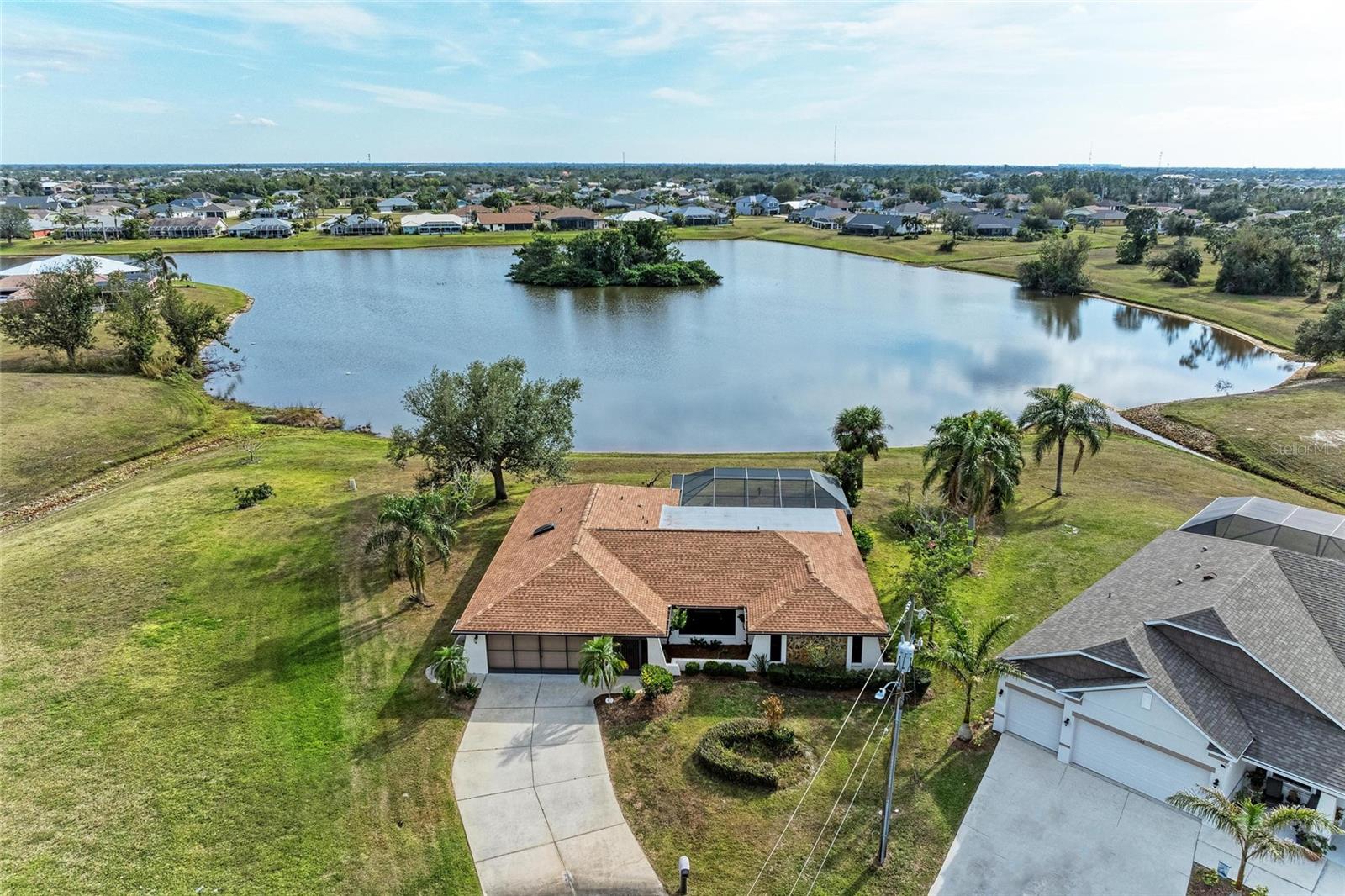 1115 VENTURE COURT