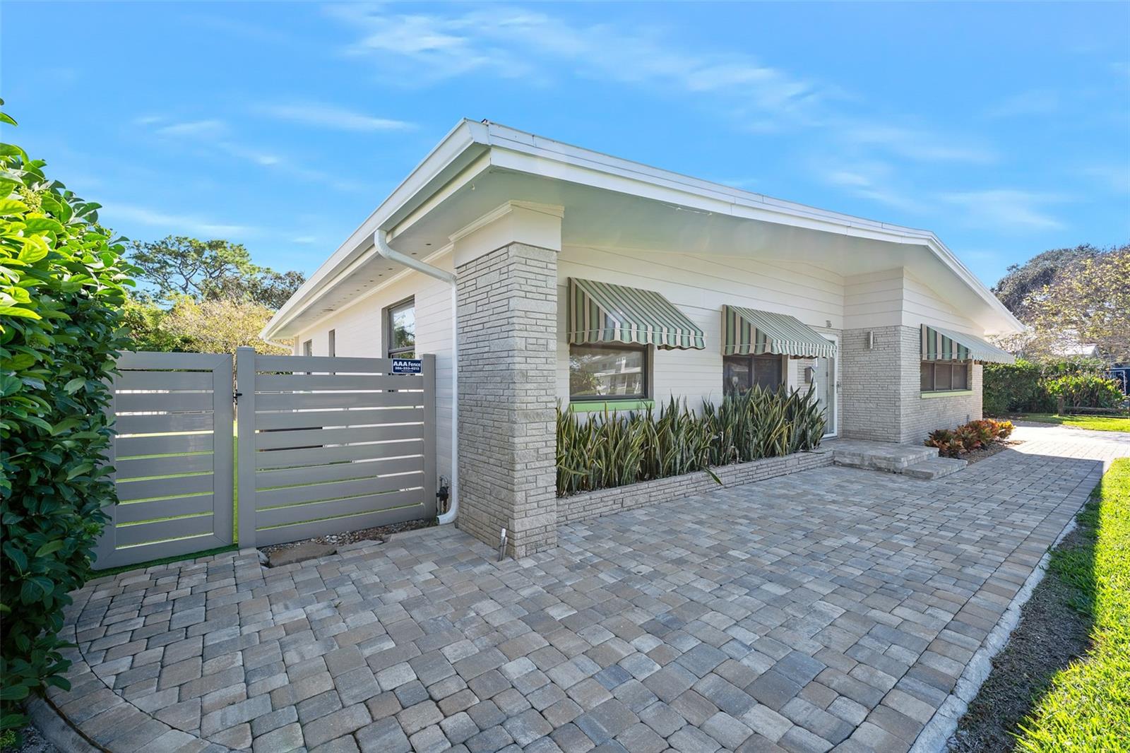 RIVER OAKS - Residential