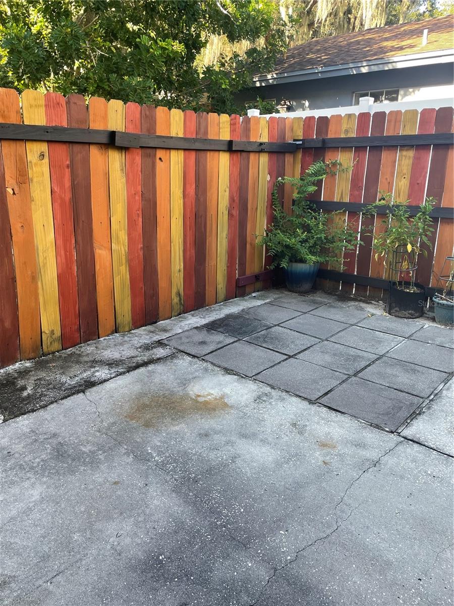 SPRING PARK TOWN HOUSES CONDO - Residential