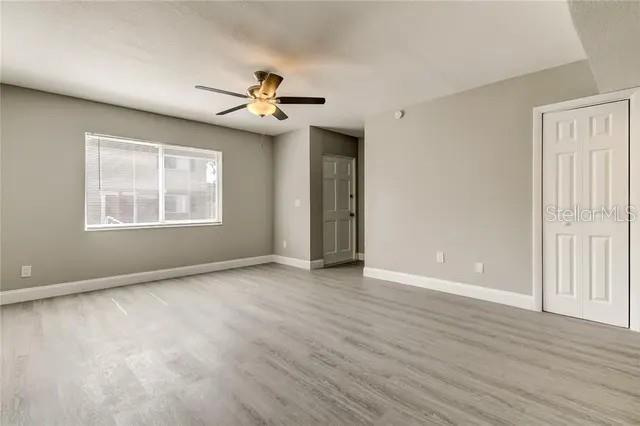 SPRING PARK TOWN HOUSES CONDO - Residential