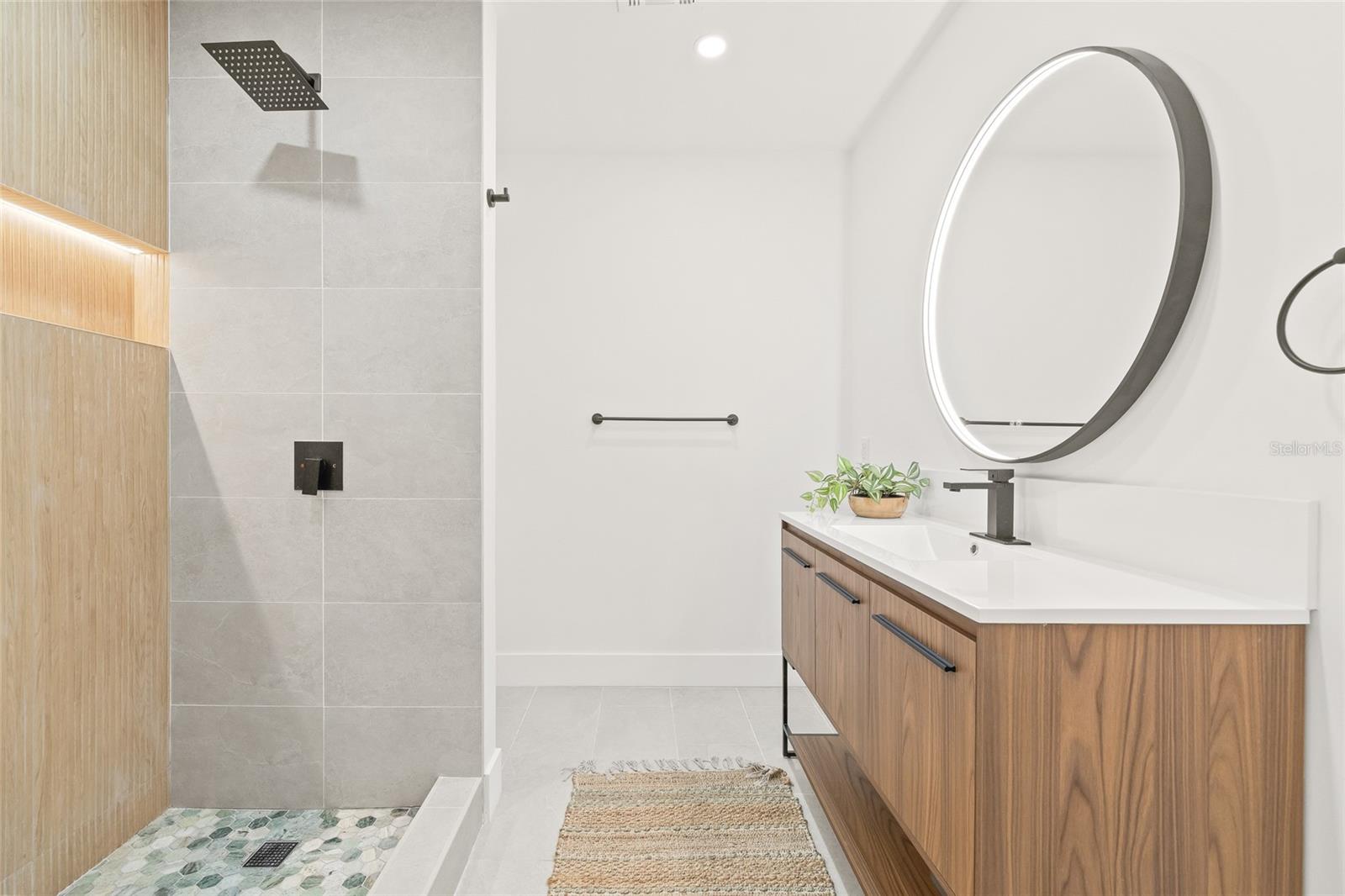 BLOSSOM LAKE VILLAGE SEC 4 - Residential