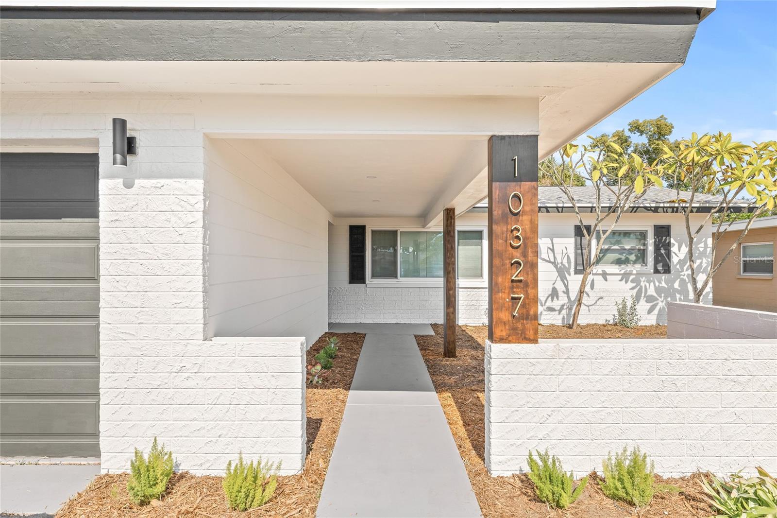 BLOSSOM LAKE VILLAGE SEC 4 - Residential